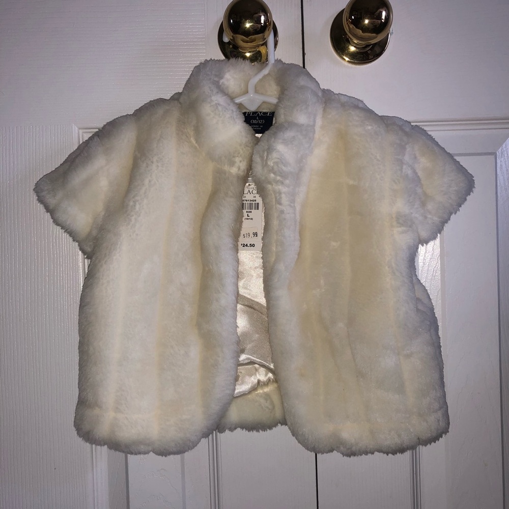 BRAND NEW GIRLS WHITE FUR VEST
